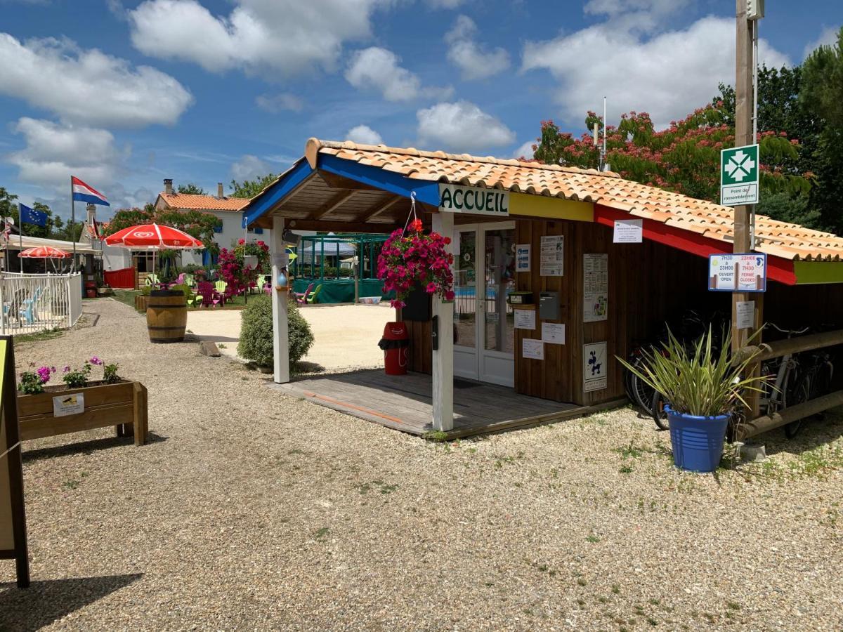 Camping La Chesnays Otel Vendays-Montalivet Dış mekan fotoğraf