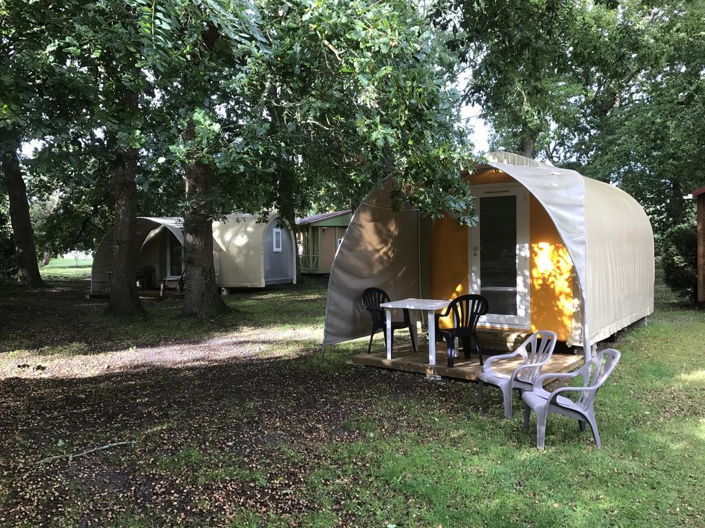 Camping La Chesnays Otel Vendays-Montalivet Dış mekan fotoğraf