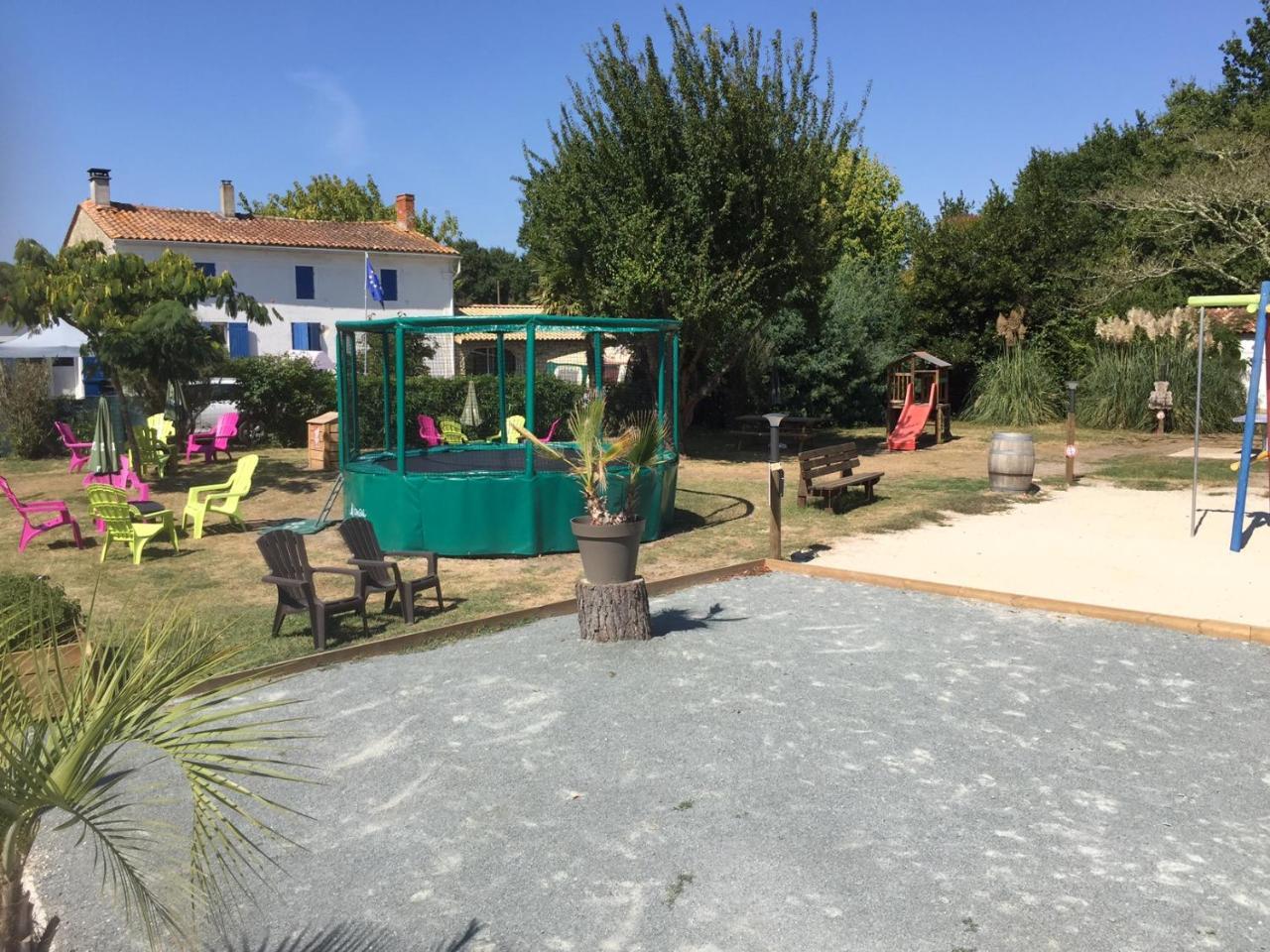 Camping La Chesnays Otel Vendays-Montalivet Dış mekan fotoğraf