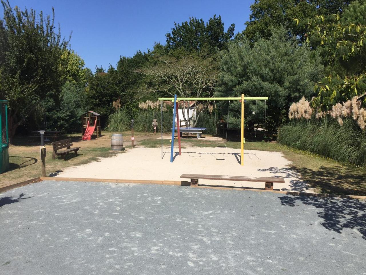 Camping La Chesnays Otel Vendays-Montalivet Dış mekan fotoğraf